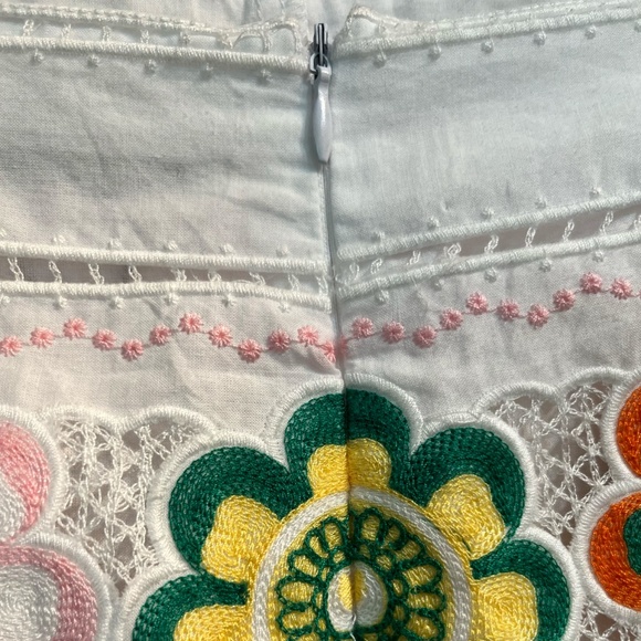 Zara Embroidered Floral Skort - Size XS - Picture 6 of 6